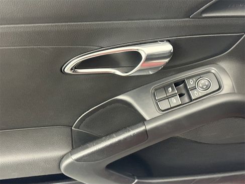 Used 2013 Porsche Boxster image 15