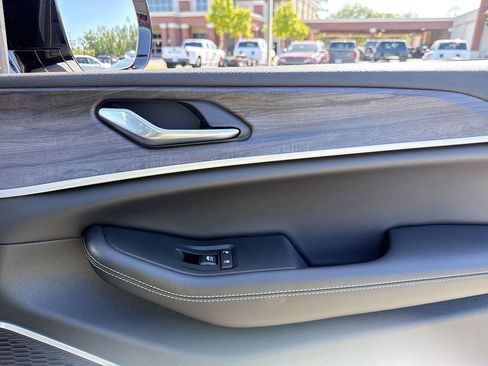 New 2026 Jeep Grand Cherokee L Limited w/ Limited Altitude Package image 23