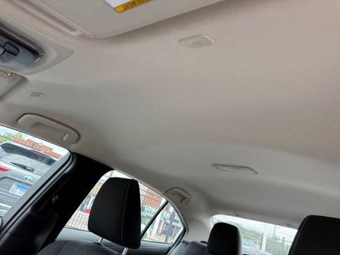 Certified 2024 Toyota Corolla LE FWD image 29