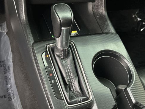 Used 2023 Honda Civic Touring image 18