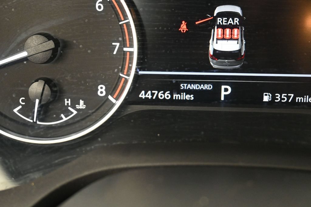 Used 2025 Nissan Rogue SV FWD image 26