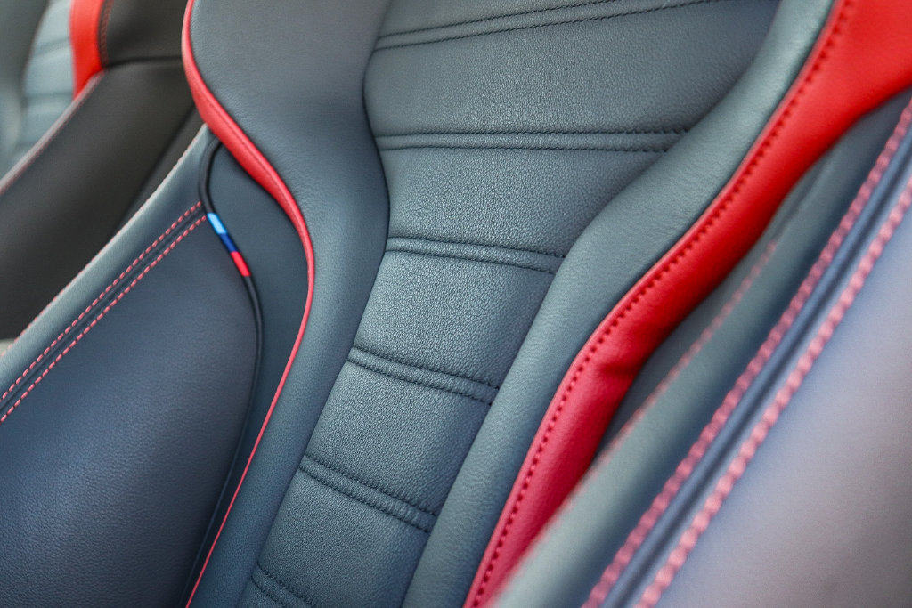 Used 2025 BMW M2 w/ Lighting Package RWD image 22