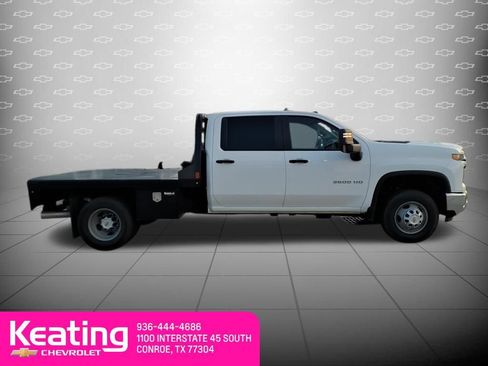 Used 2025 Chevrolet Silverado 3500 W/T w/ WT Convenience Package AWD/4WD image 4