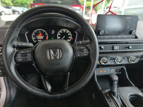 Used 2024 Honda Civic EX image 12