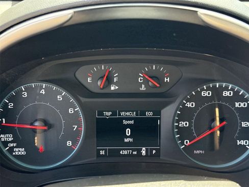 Used 2025 Chevrolet Malibu LT FWD image 10