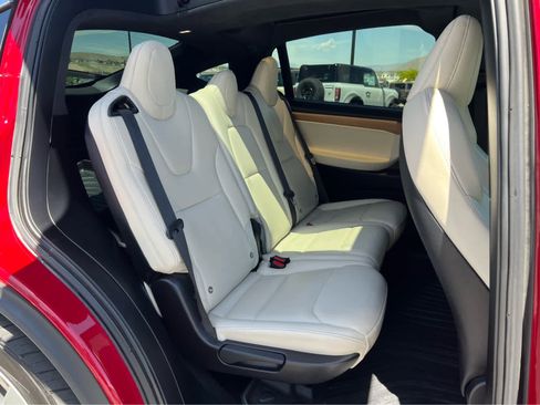 Used 2020 Tesla Model X Performance AWD/4WD image 24