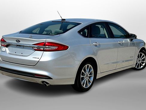 Used 2017 Ford Fusion S image 11