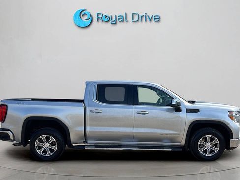 Used 2020 GMC Sierra 1500 SLE w/ SLE Value Package AWD/4WD image 6