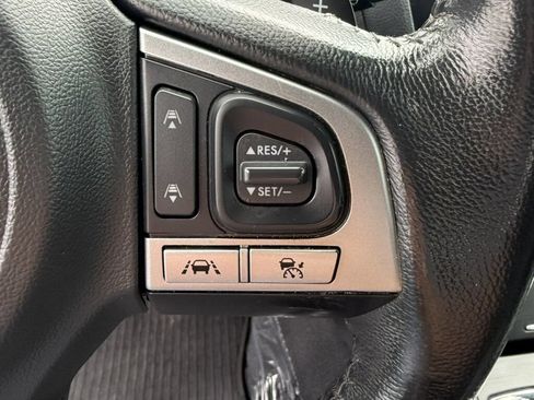 Used 2016 Subaru Outback 2.5i Limited AWD/4WD image 29