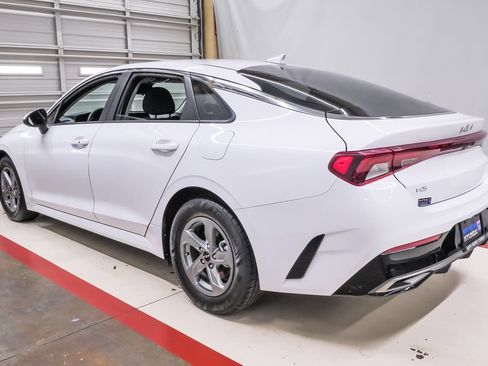 Used 2023 Kia K5 LXS FWD image 8