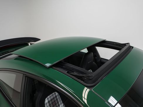 Certified 2025 Porsche 911 Turbo AWD/4WD image 41