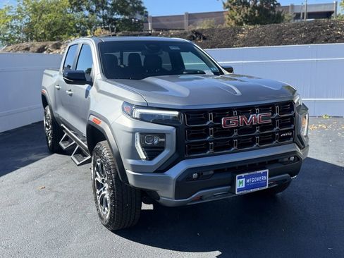 Used 2023 GMC Canyon AT4 w/ AT4 Premium Package image 10