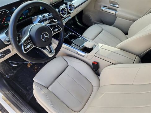 Certified 2023 Mercedes-Benz EQB 300 300 image 7