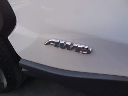 Used 2023 Toyota RAV4 XLE Premium image 18