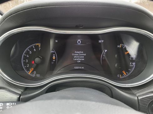 Used 2018 Jeep Grand Cherokee Summit AWD/4WD image 17