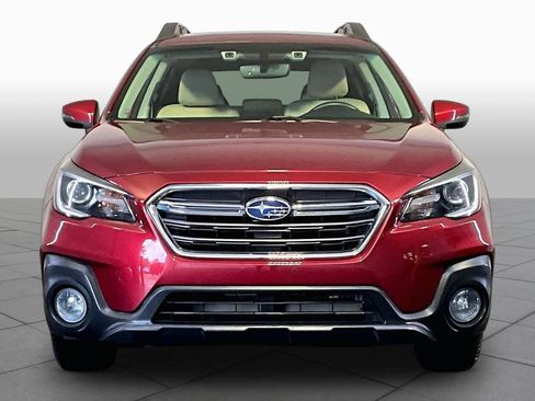 Used 2019 Subaru Outback 3.6R Limited AWD/4WD image 4
