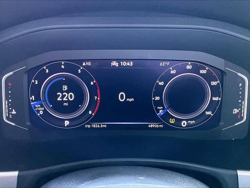 Used 2023 Volkswagen Atlas Cross Sport SE image 25