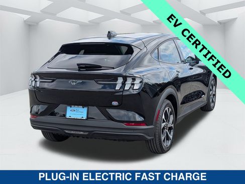 Certified 2025 Ford Mustang Mach-E Select w/ Comfort Package Lite image 4