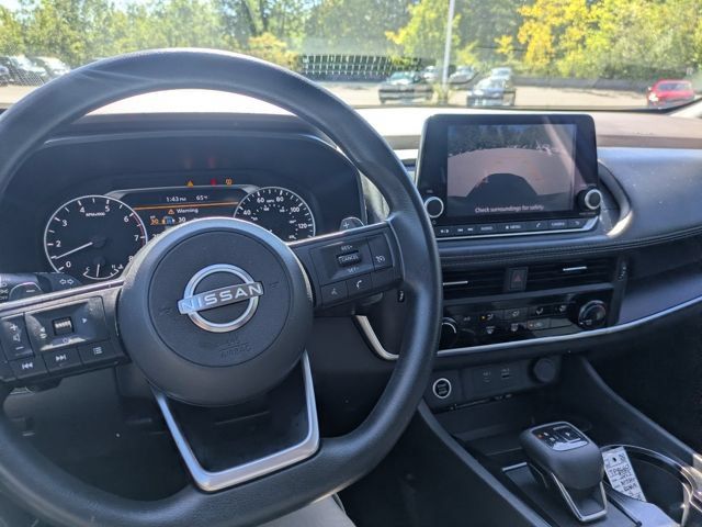 Used 2023 Nissan Rogue S AWD/4WD image 31