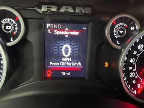New 2026 RAM 2500 Tradesman AWD/4WD image 29