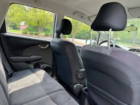 Used 2011 Honda Fit Sport image 19