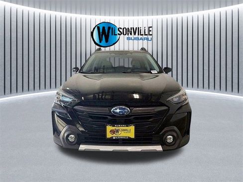 Used 2023 Subaru Outback Limited image 4