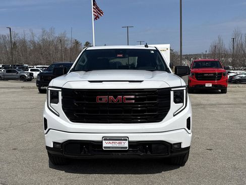 Used 2023 GMC Sierra 1500 Elevation image 2