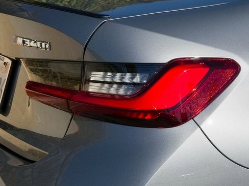 Used 2023 BMW M340i w/ Premium Package image 7