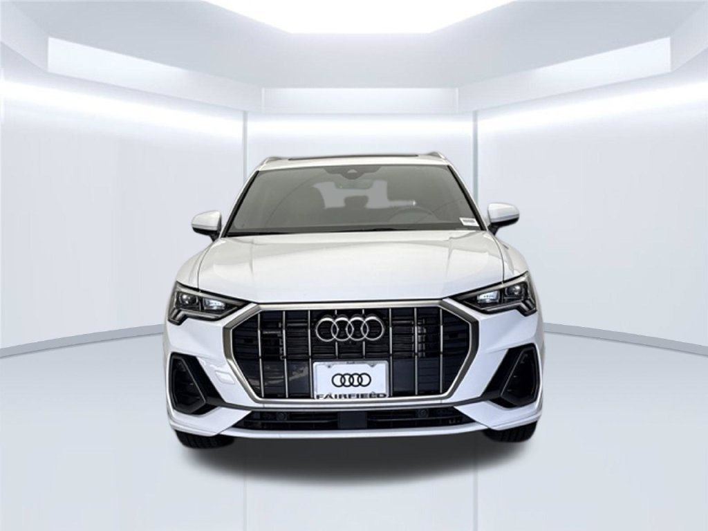 Certified 2024 Audi Q3 2.0T Premium Plus AWD/4WD image 11