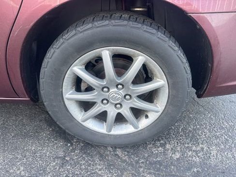 Used 2007 Buick Lucerne CXL w/ Luxury Package image 6