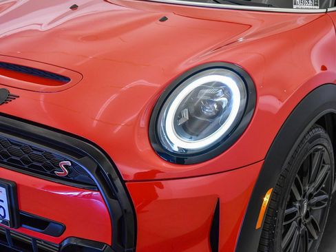 Certified 2023 MINI Cooper S image 8
