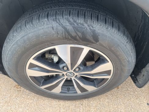 Used 2021 Nissan Murano S image 9