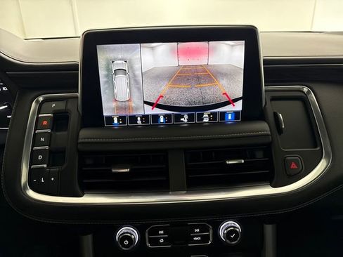 Used 2021 GMC Yukon XL SLT image 39