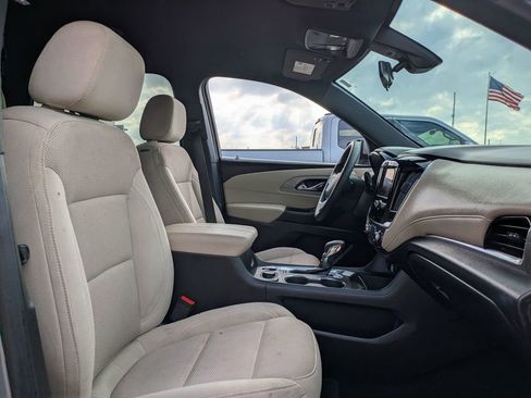 Used 2023 Chevrolet Traverse LS w/ Safety Package image 31