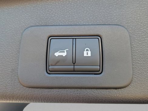 Certified 2025 Nissan Murano Platinum w/ Cargo Package image 9