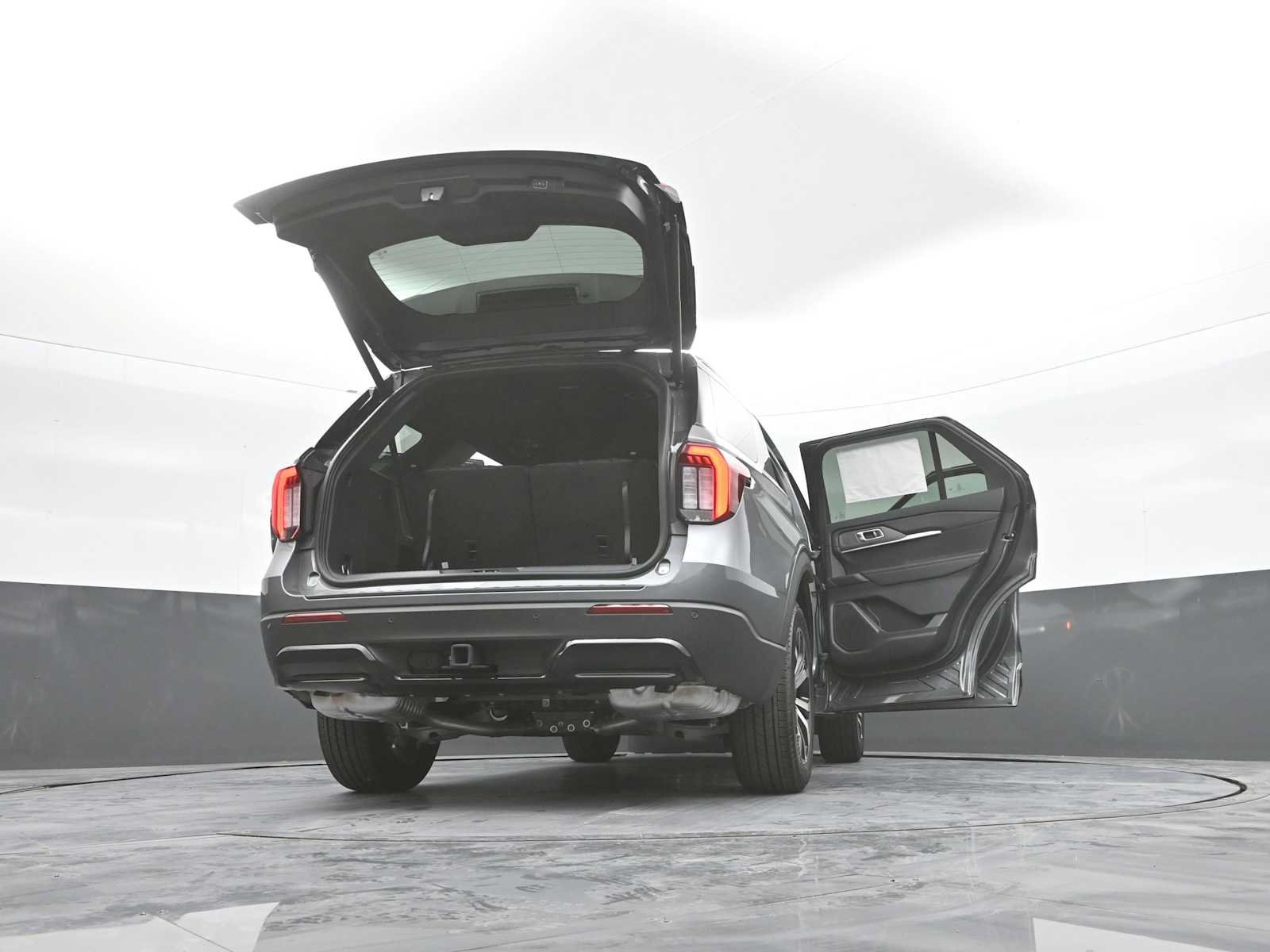 New 2025 Ford Explorer ST-Line AWD/4WD image 74