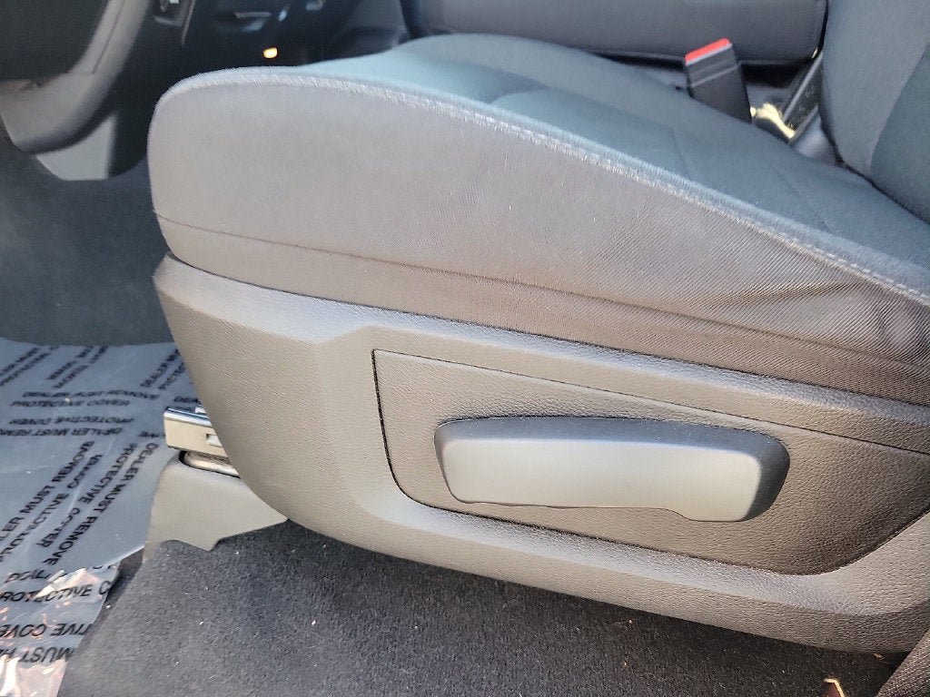 Used 2024 RAM 1500 Warlock AWD/4WD image 12