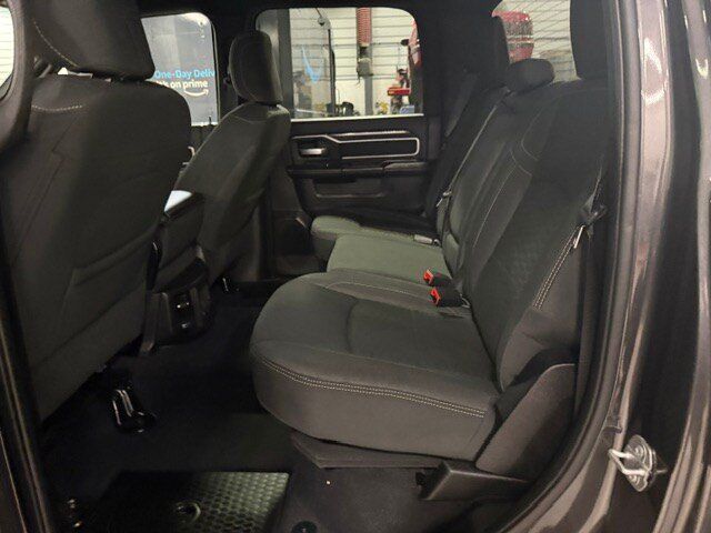 Used 2025 RAM 2500 Big Horn AWD/4WD image 34