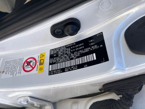 Used 2016 Lexus NX 200t FWD image 25