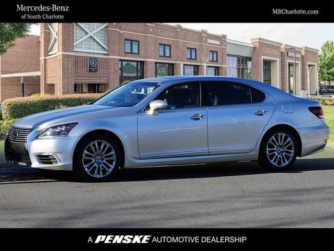 Used 2016 Lexus LS 460 L image 1