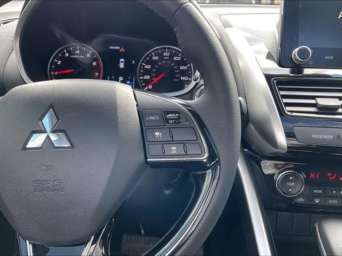 Used 2025 Mitsubishi Eclipse Cross SE image 18