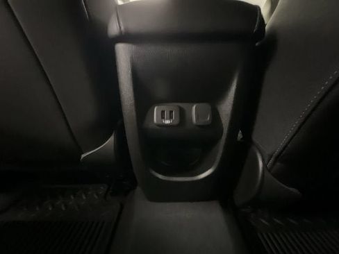 Certified 2022 Chevrolet Colorado LT w/ Luxury Package AWD/4WD image 21