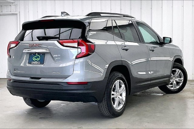 Certified 2024 GMC Terrain SLE w/ Driver Convenience Package AWD/4WD image 12