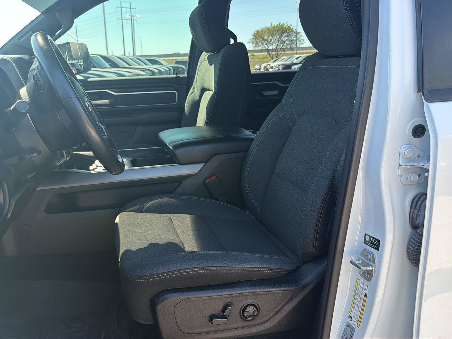 Used 2021 RAM 1500 Big Horn RWD image 11