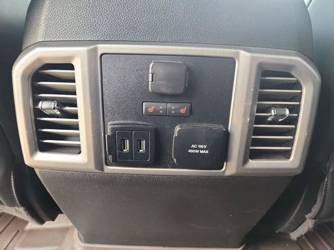 Used 2019 Ford F350 Platinum AWD/4WD image 21