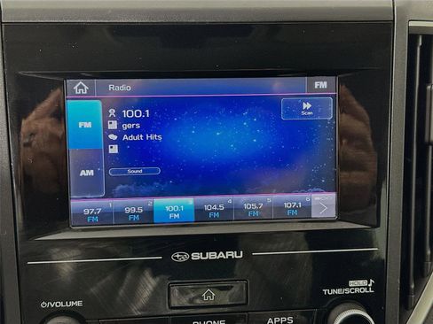 Used 2022 Subaru Crosstrek 2.0i image 7