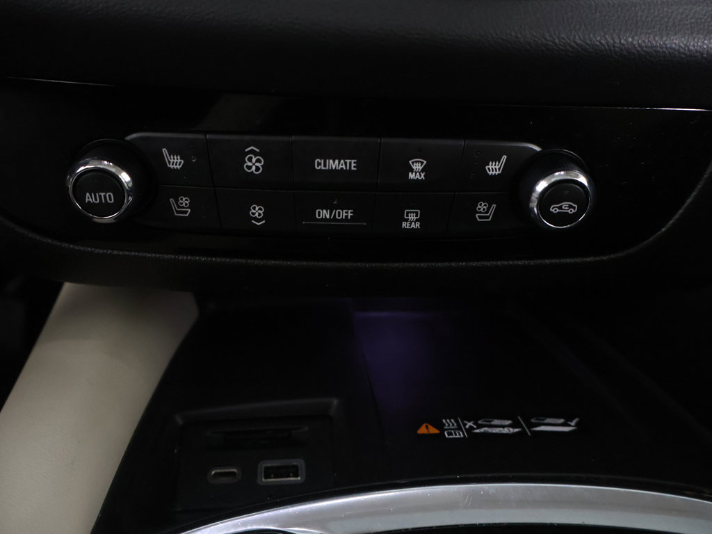 Used 2023 Buick Enclave Premium w/ Experience Buick Package FWD image 58