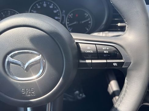 Used 2025 MAZDA MAZDA3 s FWD image 16