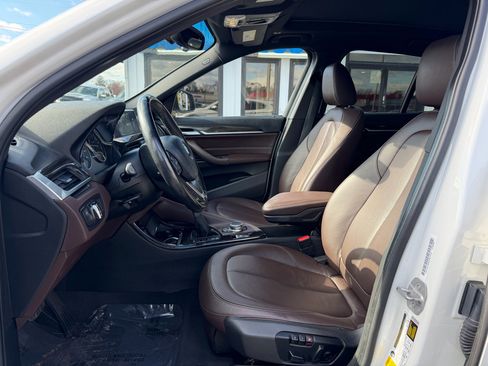 Used 2016 BMW X1 xDrive28i image 11