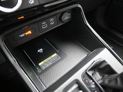 Used 2025 Honda CR-V EX-L image 13
